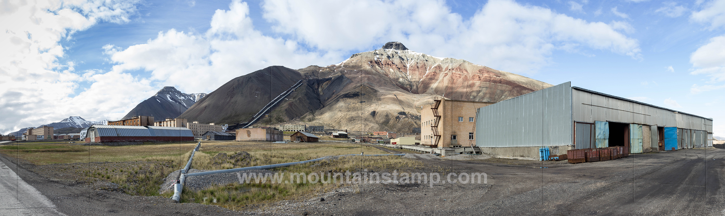 Spitsbergen Pyramiden panorama